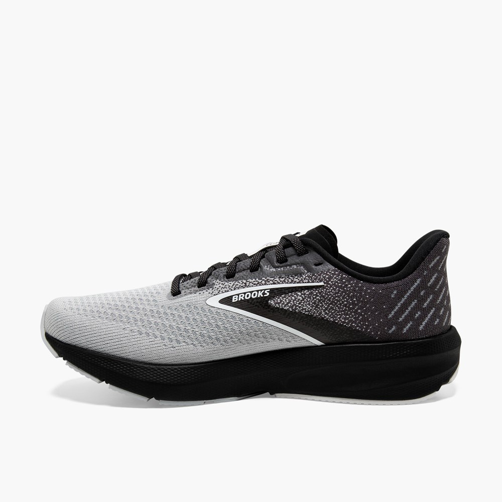 Men Brooks Launch 10 Running Shoes White / Black | QPEO02318