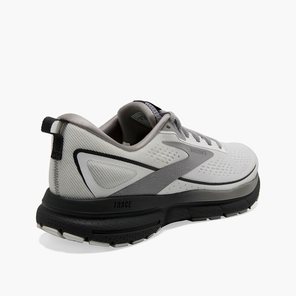 Men Brooks Trace 3 Walking Shoes White | VXYZ97582