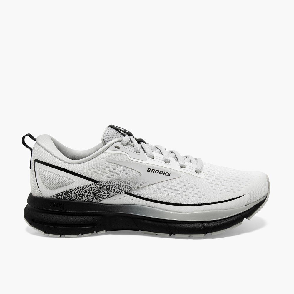 Women Brooks Trace 3 Running Shoes White / Black | DMHZ61802